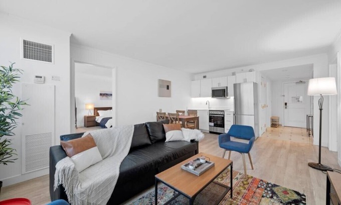 Atlantic City Apartment | Stylish 2BR 2BA CozySuites on the Boardwalk