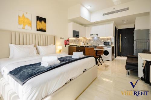 Al Barsha Apartment | Stylish and Cozy Studio Apartment