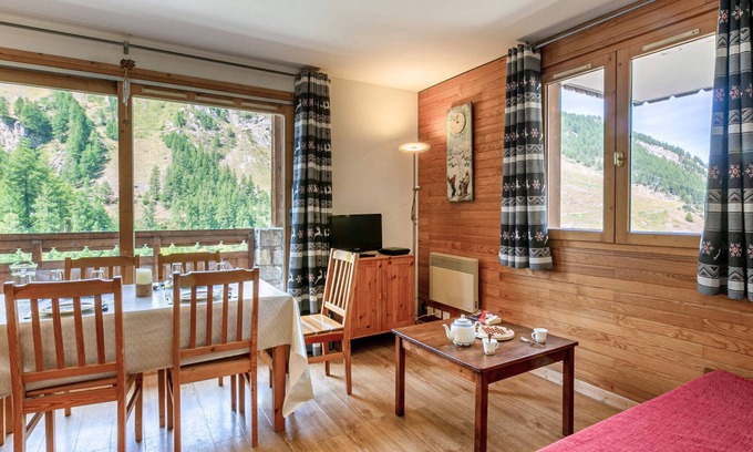 Val-d'Isere Apartment | Stylish Apartment with Balcony, Garage, and Ski-In/Ski-Out Access in Val-d'Isère