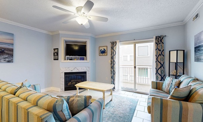 Midtown Ocean City Condo | Stylish bayside retreat with pool - walk to beach, dining, shops & entertainment