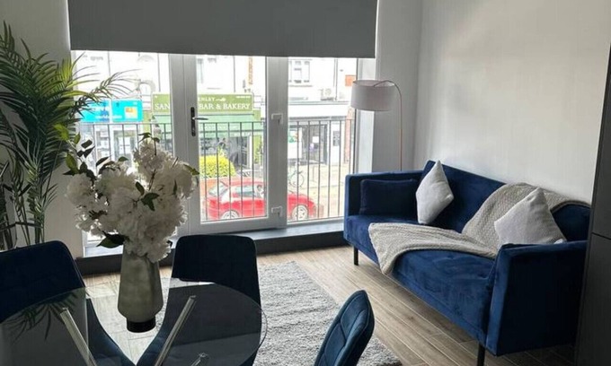 Borehamwood Apartment | Stylish Borehamwood 1-Bedroom Flat