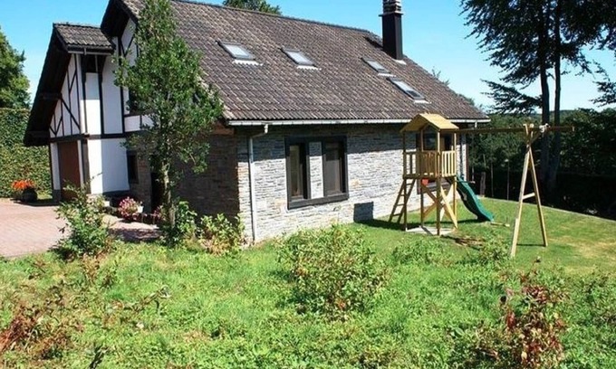 Xhoffraix House | Stylish Holiday Home in Xhoffraix with Terrace