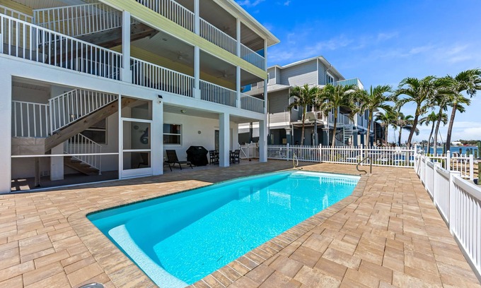 Fort Myers Beach House | Stylish Home with New Luxury Pool! Steps to Beach, Restaurants, Nightlife, Entertainment, and more!