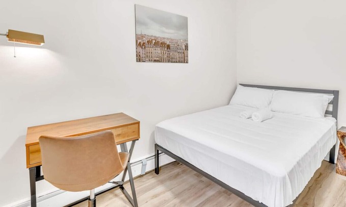 Hackensack River Waterfront Apartment | Stylish Jersey City Stay –Perfect for NYC Trips!