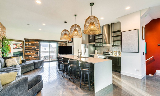 Downtown Omaha House | Stylish Omaha Home w/Balcony - 2 Mi to Downtown!