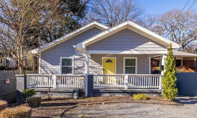 Washington Park House | Stylish Urban Retreat, Minutes to Downtown!