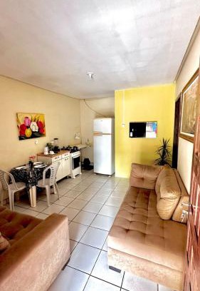 Plano Diretor Sul House | Suíte privativa com cozinha completa, ar e Wi-Fi