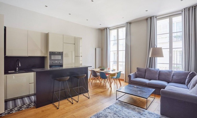 Les Iles Apartment | Sublim Apartment Ile Saint Louis Center of Parisn