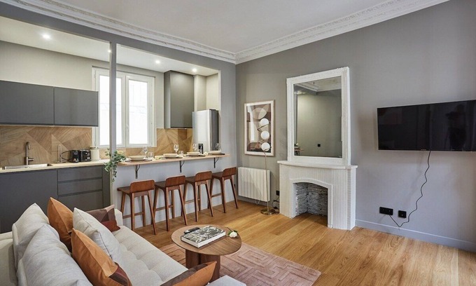 Saint-Merri Apartment | Sublime apartment located next to Beaubourg/Le Maraist