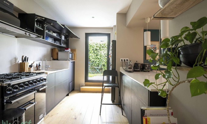 Cauderan House | Sublime Bordeaux villa with swimming pool, air-conditioned, ideal for 8 people