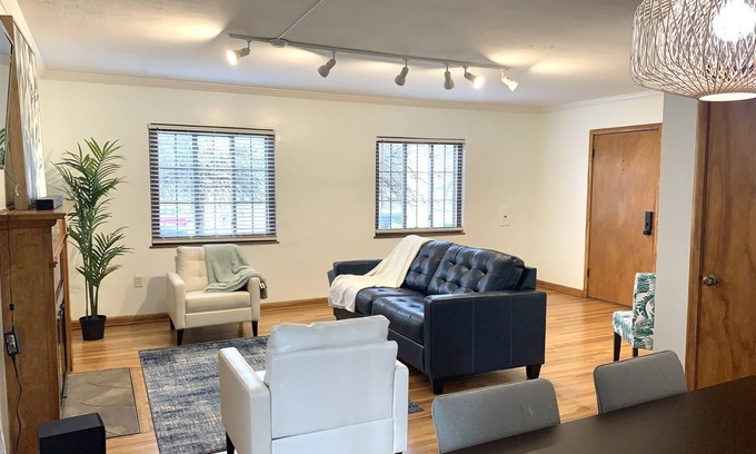 Columbus Apartment | Suburban living in the City