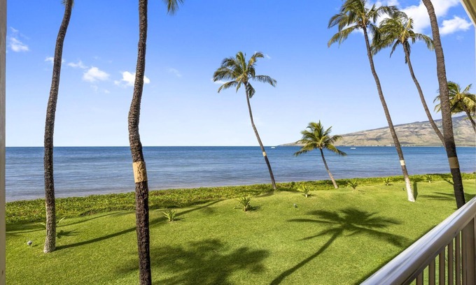 Kihei Condo | Sugar Beach 217 Front Row Ocean Views in Beautifully Upgraded Beachfront Condo Home