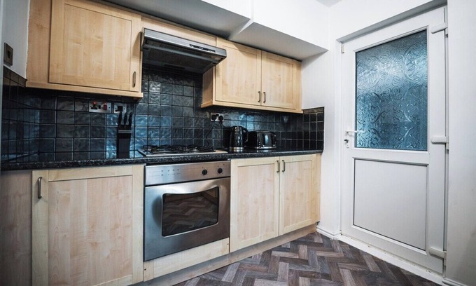 Hartlepool House | Suggitt House | Horizon Stays