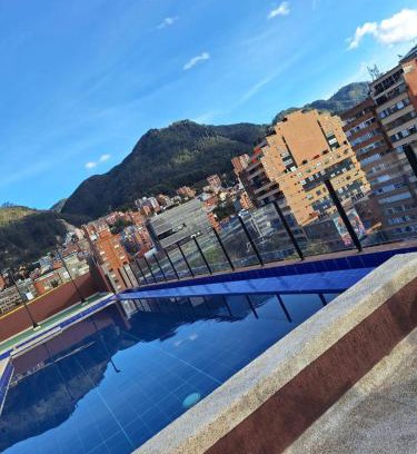 Chapinero Apartment | Suite con piscina