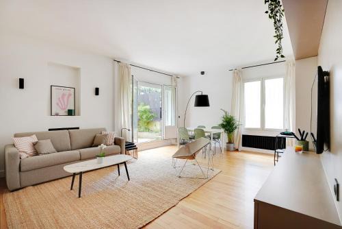 16th Arrondissement Apartment | Suite Double Ranelagh