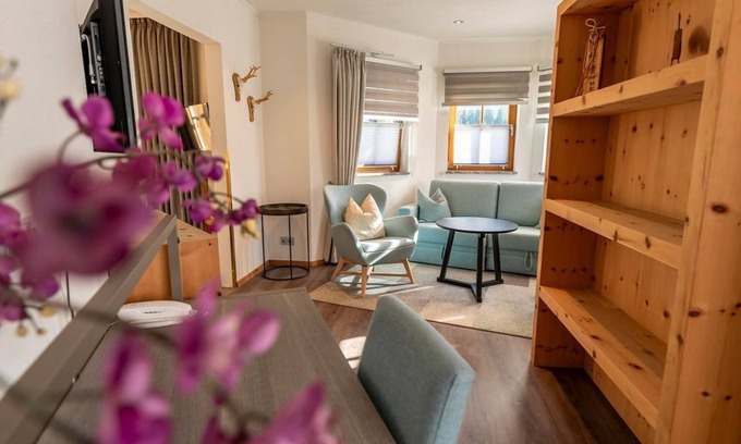 Oberammergau House | Suite - Hotel Arnika