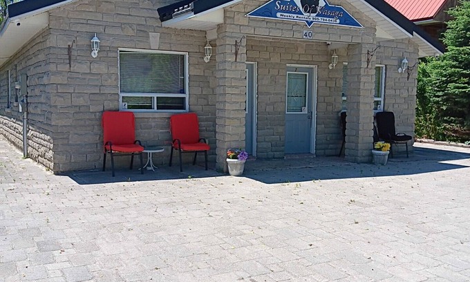 Wasaga Beach Cottage | Suites of Wasaga Beach 2