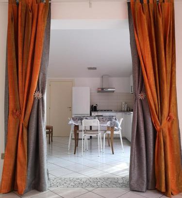 Castiglione di Cervia House | Sul Confine