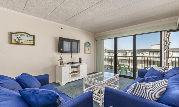 Midtown Ocean City House | Summer Beach II