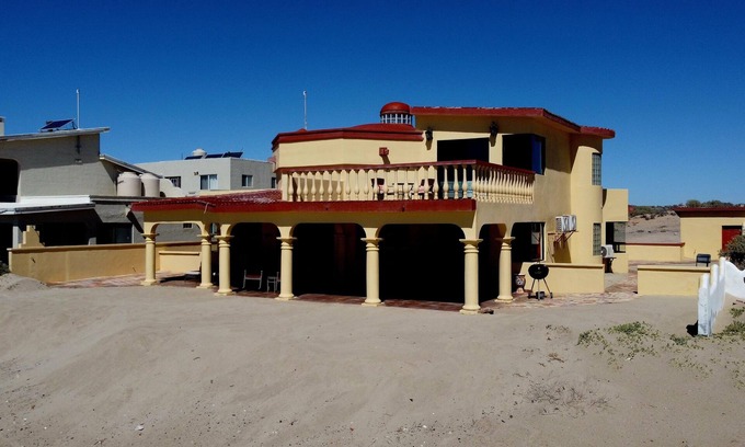 Puerto Penasco Villa | SUMMER & FALL DEALS- CALL CAROL 602-369-6768