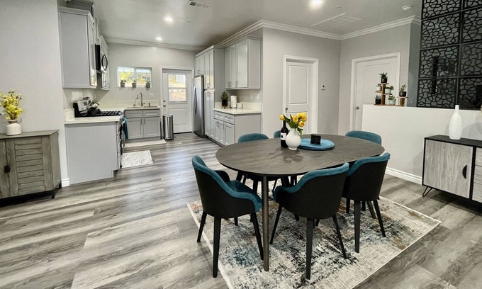 Rosemead House | Summer Special Book Now !!!