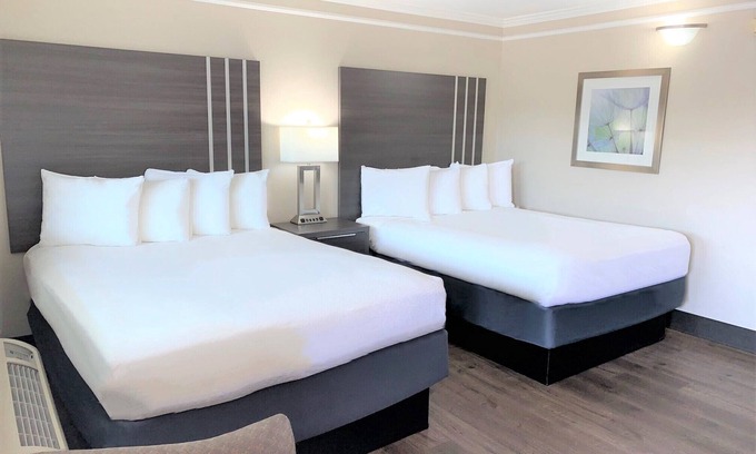 Raisin Hotel | Summerfield Inn Fresno Yosemite