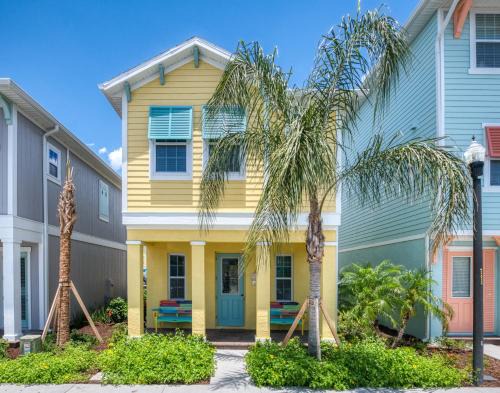 West Kissimmee House | Sun Baked Cottage With Hot Tub Near Disney With Margaritaville Resort & Island H2O Access - 8089Dr