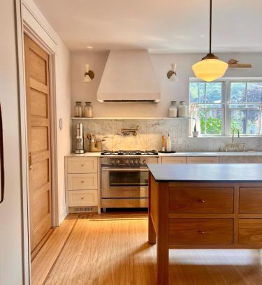 St. Clair Apartment | Sun-Filled Century Home