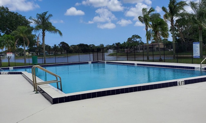 Jupiter Village Villa | Sun & Fun - Beautiful renovated 2/2 villa in Jupiter
