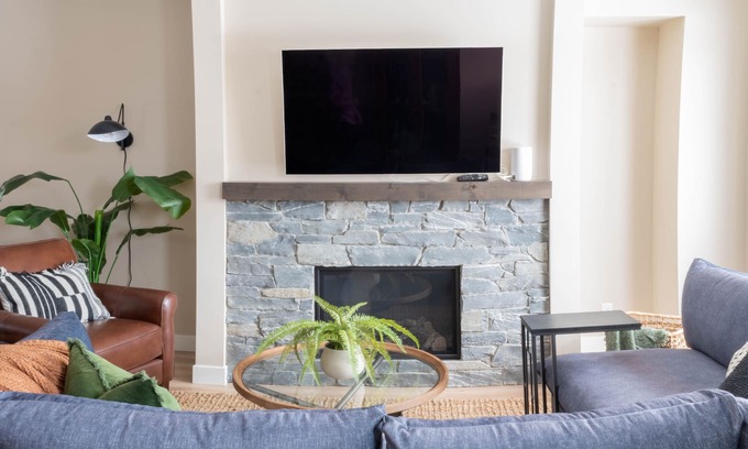 Sun Peaks House | Sun Peaks Luxury Town House