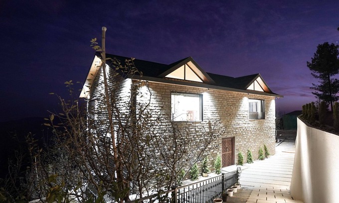 Theog Villa | Sunday Premium 5 BHK Villa Mihika, Shimla