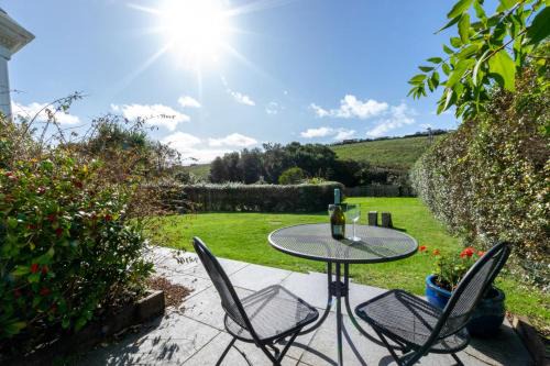 Porthcurno Apartment | Sundowner