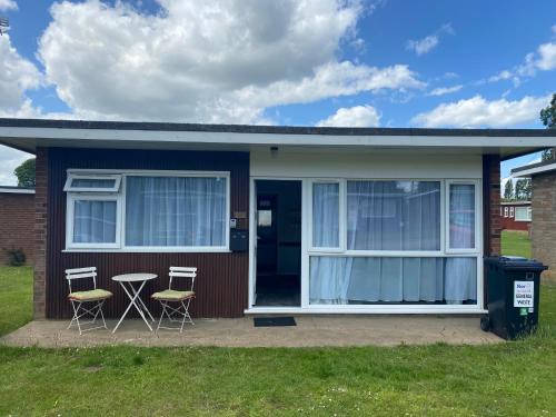 Great Yarmouth Apartment | Sunee Holidays Chalet