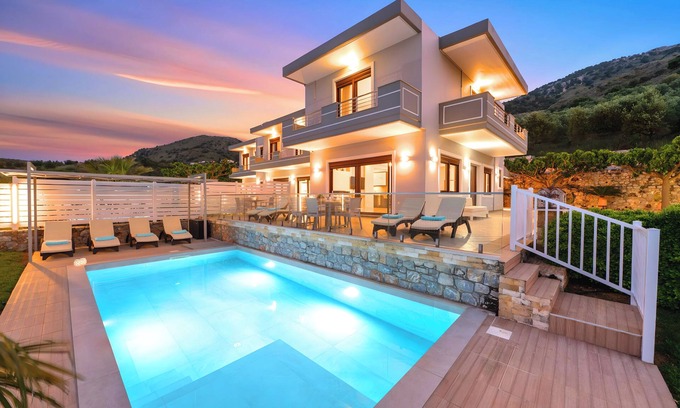 Georgioupolis Villa | Sunlight Maxima Villa Heated Pools