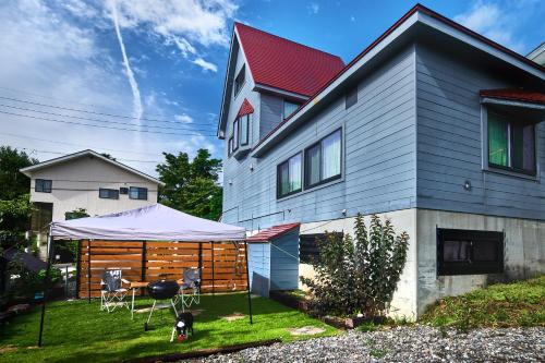 Otari-mura Ski Chalet | Sunnsnow Tall house
