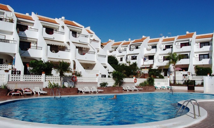 Arona Apartment | Sunny 2-Bedrooms With Large Terrace. WiFi