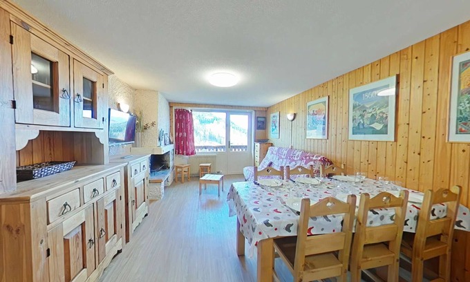 Le Grand-Bornand Apartment | Sunny 3-Room Apartment with Mountain Views, Near Ski Lifts, Sleeps 6