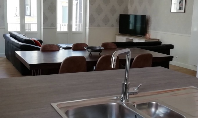 Blankenberge Apartment | Sunny apartment in the center of blankenberge nearby the beach.