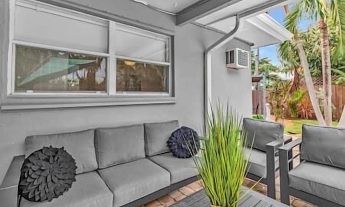 Middle River Terrace House | Sunny Days Getaway, 5BD Heated Pool Family Home!
