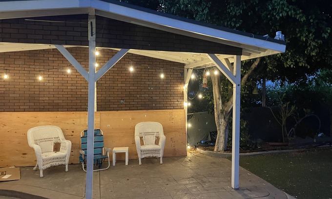 Lincoln Acres House | Sunny, private escape. Same day book & check in available, please contact host.