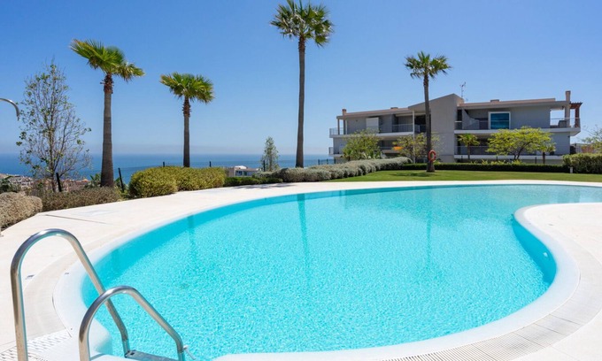 La Capellania Apartment | Sunny terrace with Jacuzzi by Costarentals- Ref 26