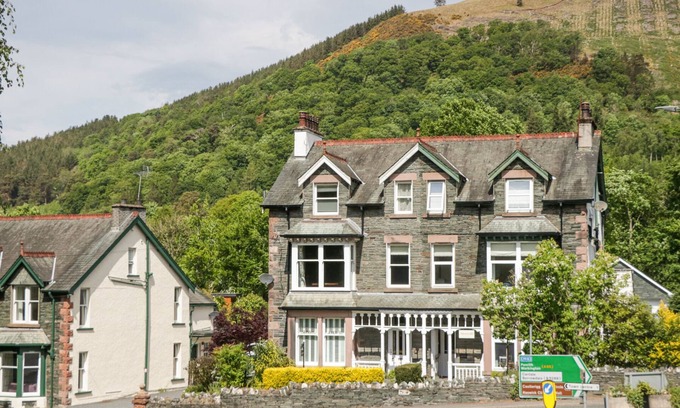 Keswick Cottage | SUNNYCROFT, family friendly, with open fire in Keswick