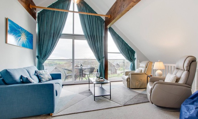Winnard's Perch House | Sunrise - Four Bedroom House, Sleeps 8