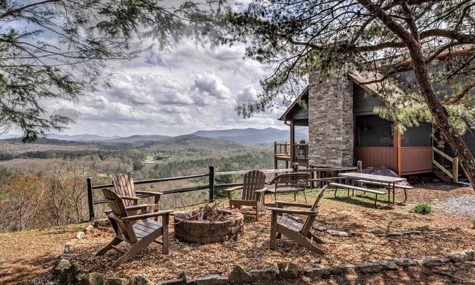 Blue Ridge Cabin | Sunrise Peak - Mountain View | Pet Friendly | Hot Tub