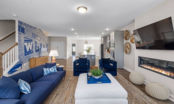 Wake Forest Condo | Sunset Grove - 2 Full Luxury Condos + Roof Deck