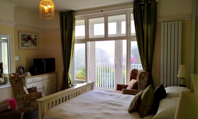 Hunstanton Bed & Breakfast | Sunset Guest House