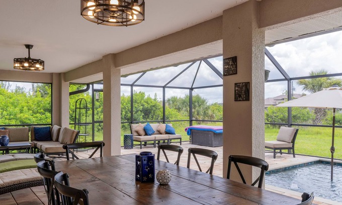 South Gulf Cove House | "Sunset Serenity" 5-bed 3-bath, (2 ensuite) home w/ Heated Pool, sleeps 10
