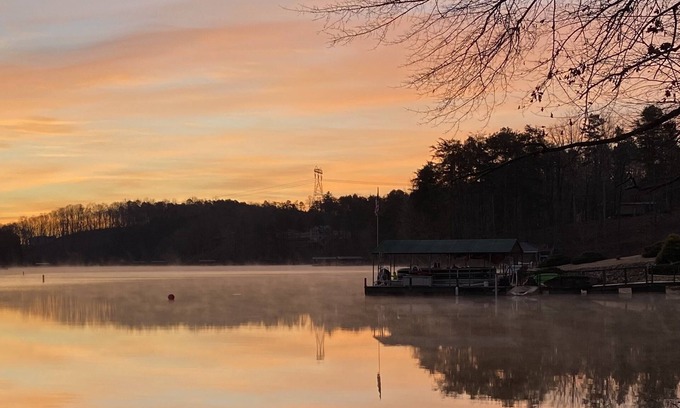 West Union House | Sunsets and Siestas- A Lake Keowee waterfront home near Clemson, SC