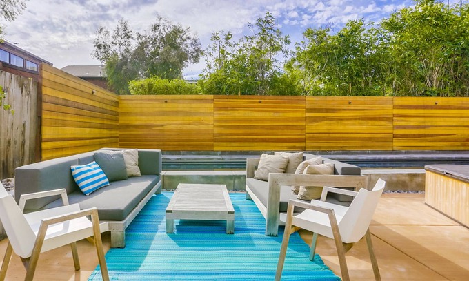 Cardiff-by-the-Sea House | Sunshine and Sea Breezes in this Family Friendly Beach Getaway