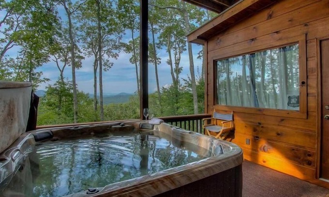 Morganton Cabin | Sunshine Mountain- Screened Deck | Great Outdoor Amenities | Master on Main